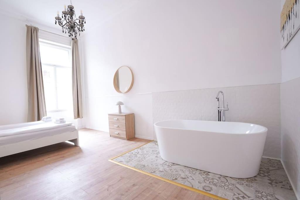 Venus Apartments - Klauzal Ter I Budapest Kültér fotó